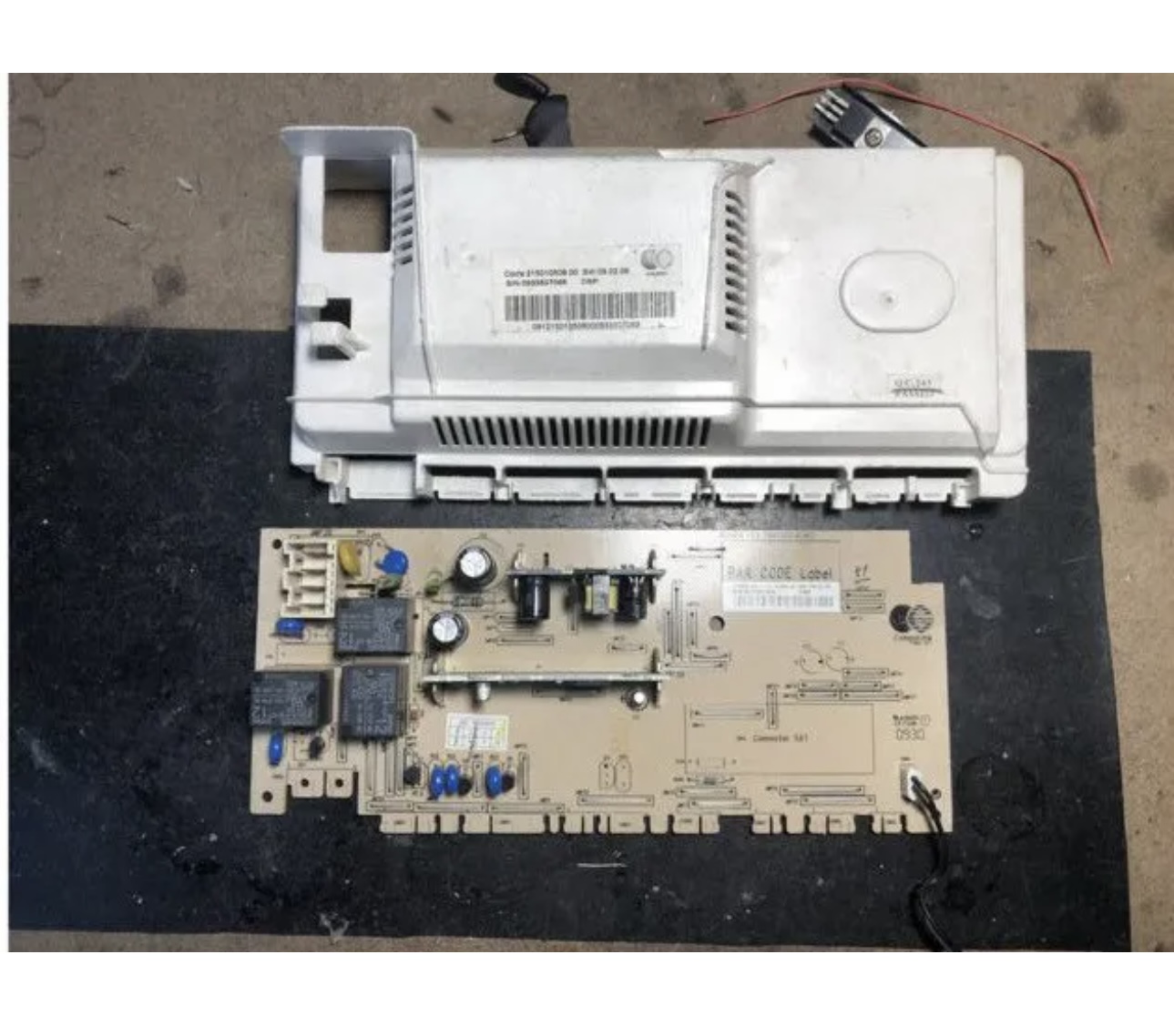 RIPARAZIONE SCHEDA LAVASTOVIGLIE INDESIT ARISTON DEA 700 C00306491