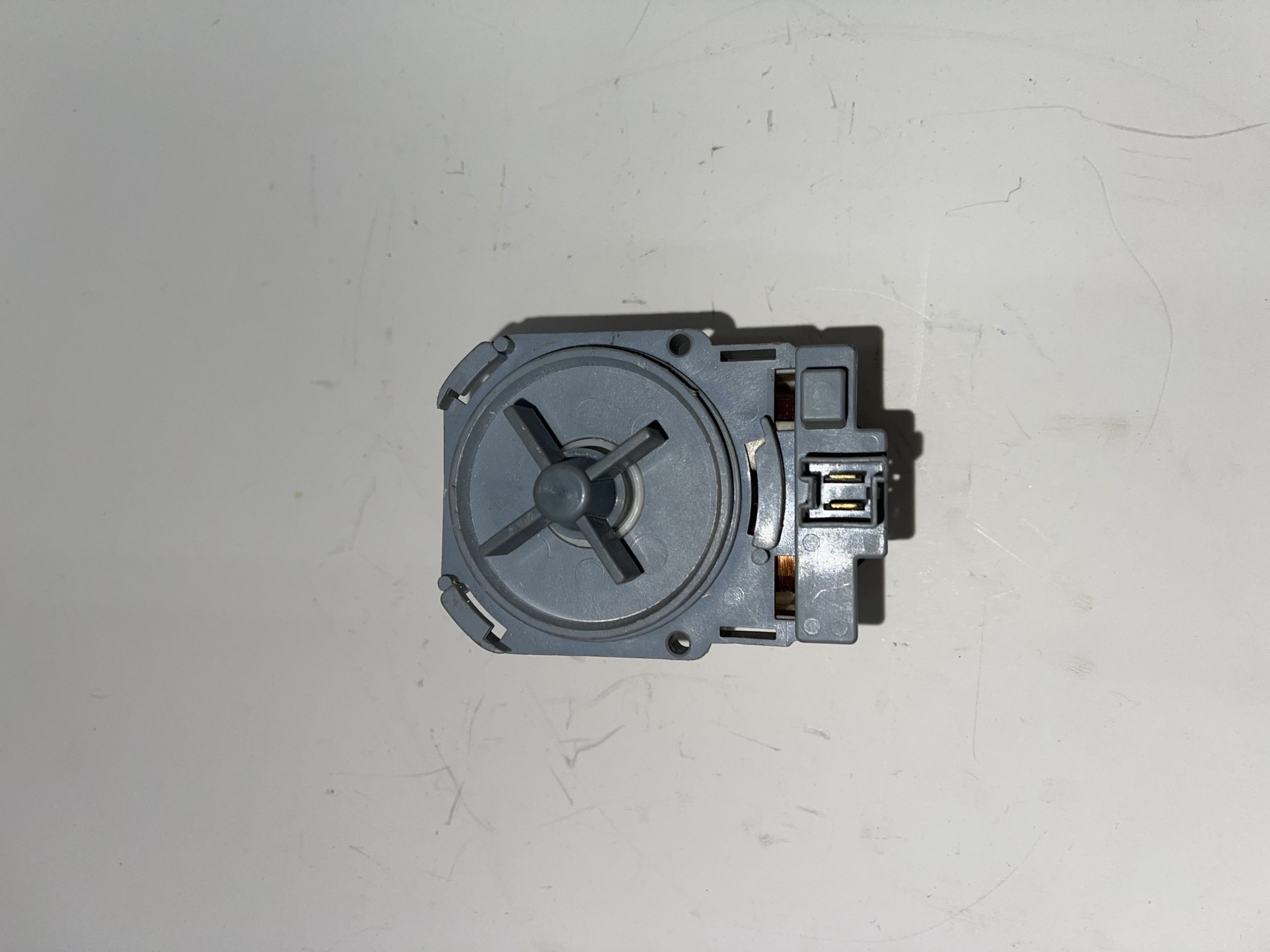 POMPA DI SCARICO PER   LAVATRICE  BOSCH  290408/5500001912