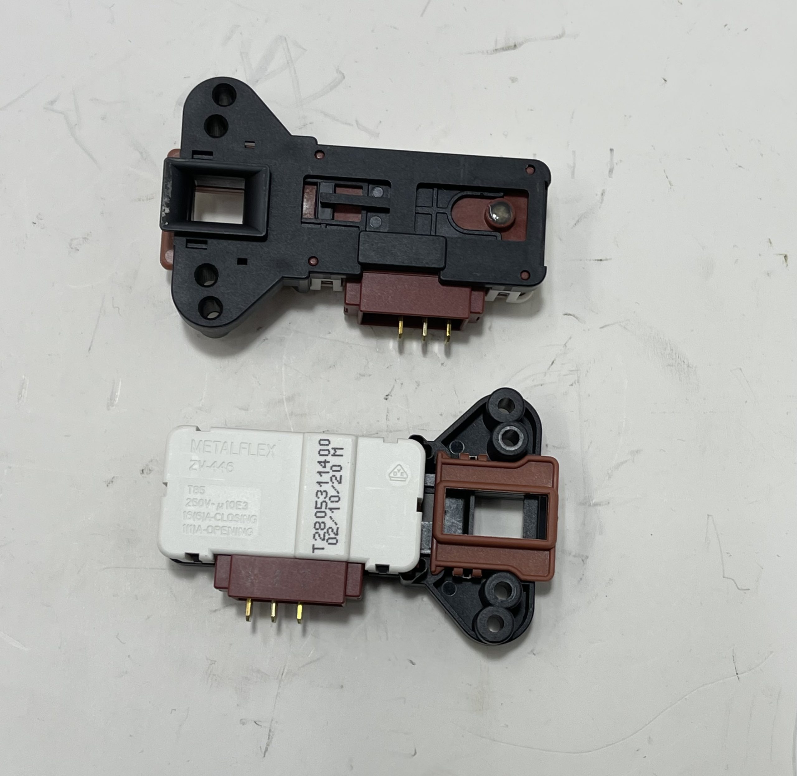 ELETTROSERRATURA BLOCCOPORTA PER LAVATRICE ARCELIK BEKO 2805310400