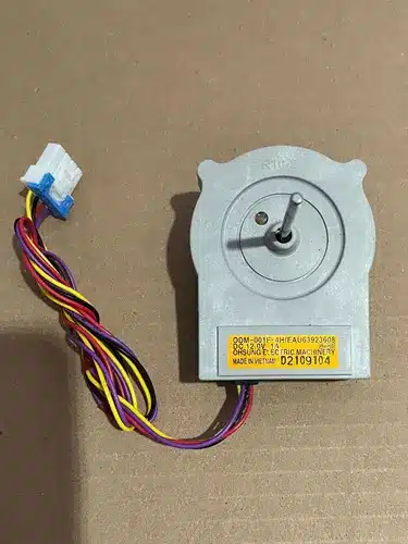 MOTOVENTOLA FRIGO LG EAU63923608
